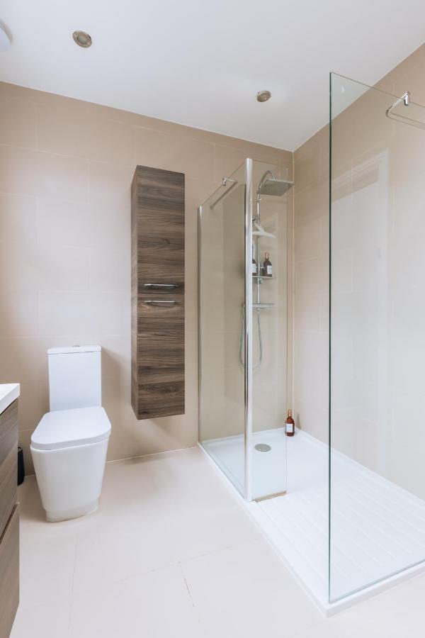 Luxury And Bright Bedrooms In Queens Park London Ngoại thất bức ảnh